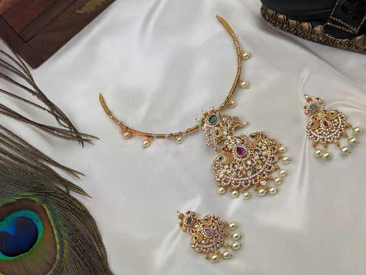 Choker Necklace and Earrings Set