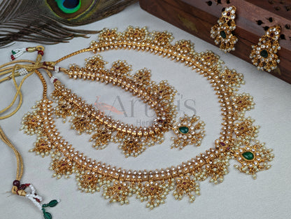 Guttapusalu Haram, Necklace and Earrings Set