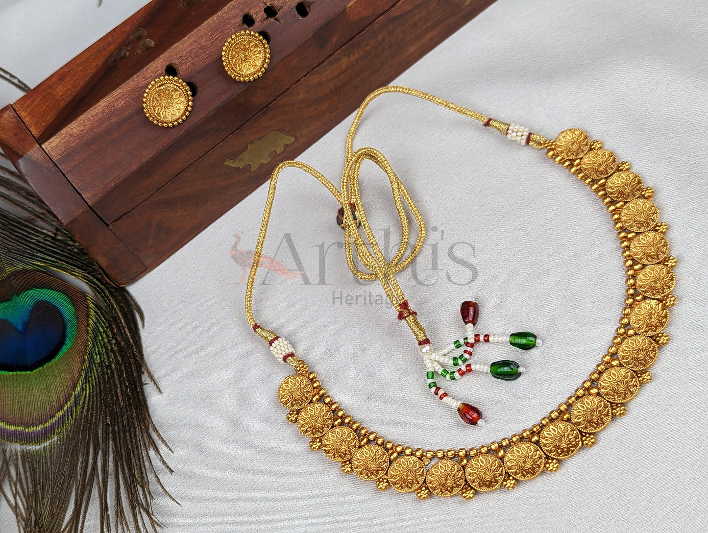 Antique Gold Finish Necklace and Earrings Set