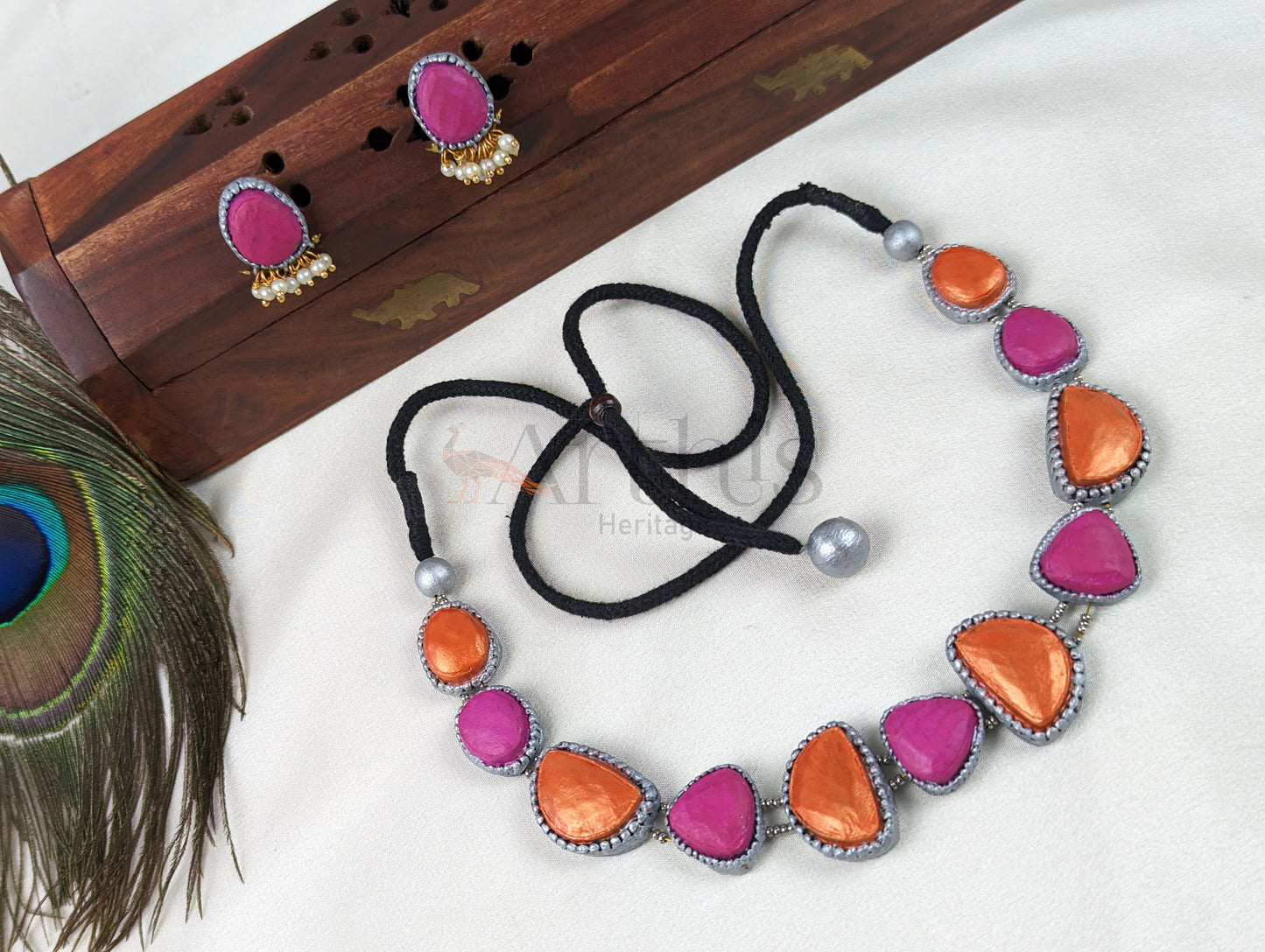 Pebbles Terracotta Choker Necklace & Earrings Set