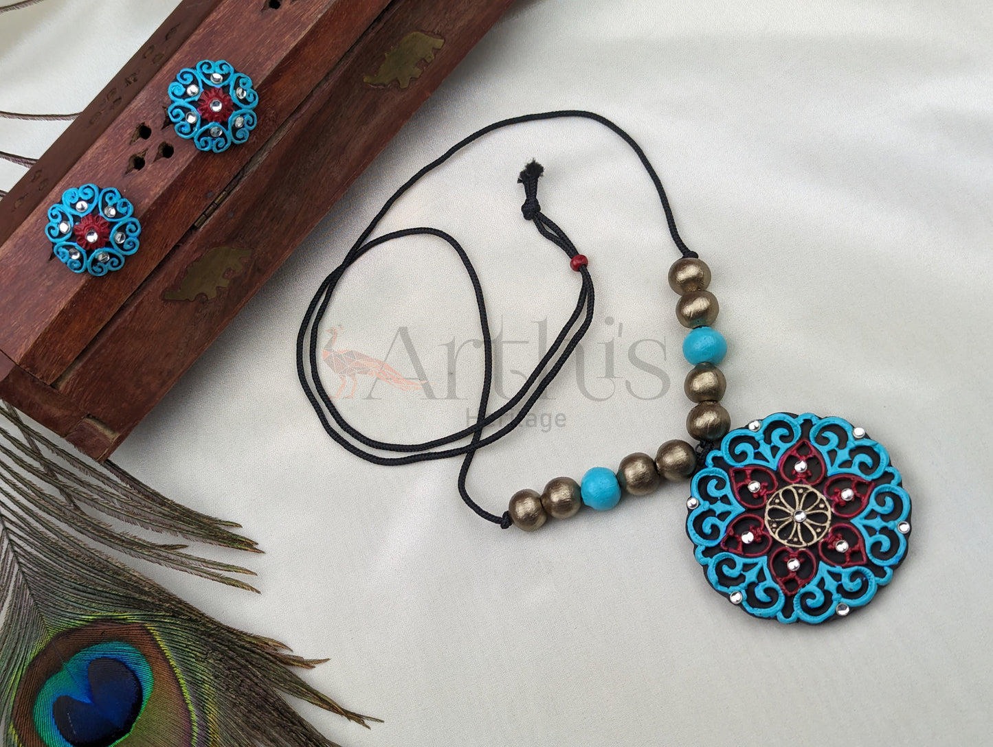 Floral Pattern Terracotta Necklace & Earrings Set