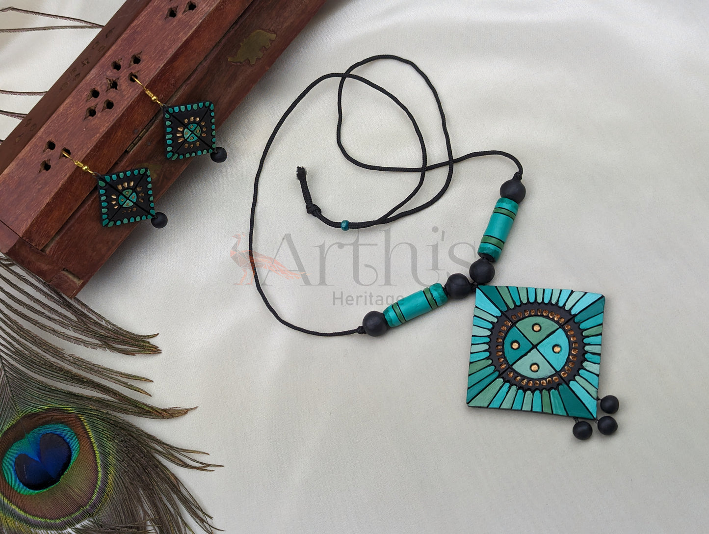 Tribal Pattern Terracotta Necklace and Earrings Set