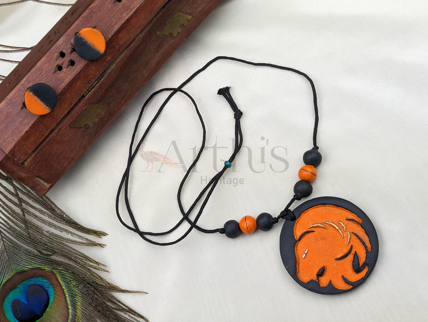 Leo Zodiac Sign Terracotta Necklace & Earrings Set