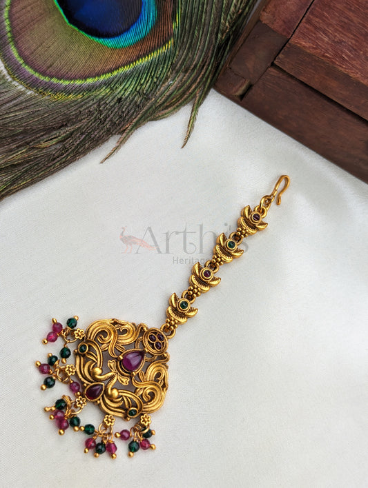 Antique Gold Finish Maang Tikka