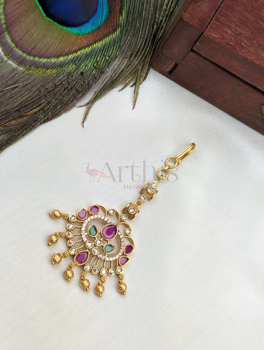 Antique Gold Finish Maang Tikka