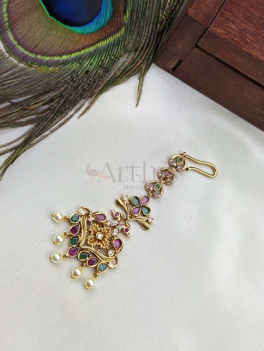 Antique Gold Finish Maang Tikka